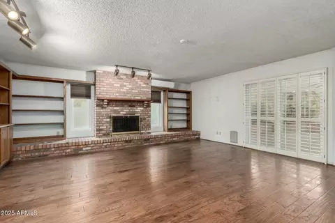 Living - 145 E Boca Raton Rd, Phoenix, AZ 85022 photo 9 of 11