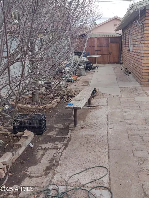 Exterior - 1042 E 14th St, Douglas, AZ 85607 photo 3 of 3