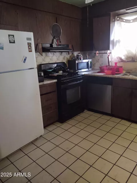 Kitchen - 1042 E 14th St, Douglas, AZ 85607 photo 2 of 3