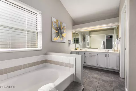 3814 E Wildwood Dr, Phoenix, AZ 85048 photo 16