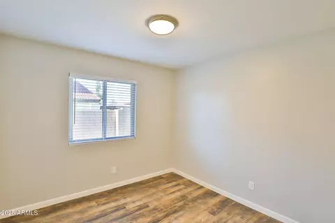 6221 E Greenway St, Mesa, AZ 85205 photo 9