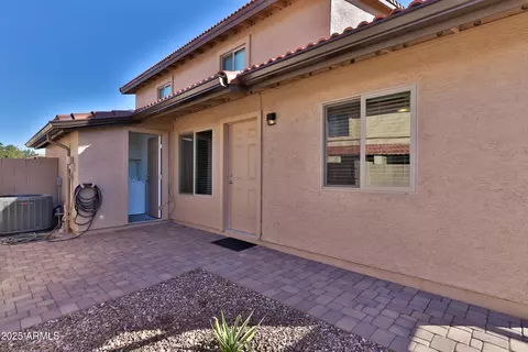 6221 E Greenway St, Mesa, AZ 85205 photo 5