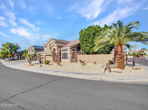 6868 W Cottontail Ln, Peoria, AZ 85383