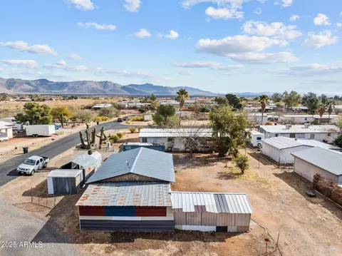 22955 Hillward -- E, Congress, AZ 85332 photo 13