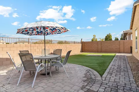 Exterior - 2428 E Runaway Bay Pl, Gilbert, AZ 85298 photo 4 of 6