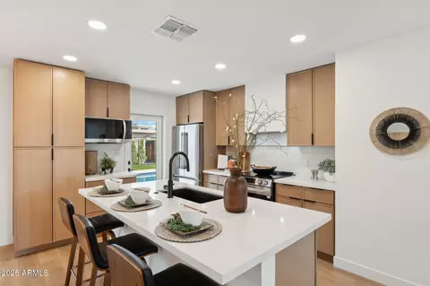 1644 W Griswold Rd, Phoenix, AZ 85021 photo 7
