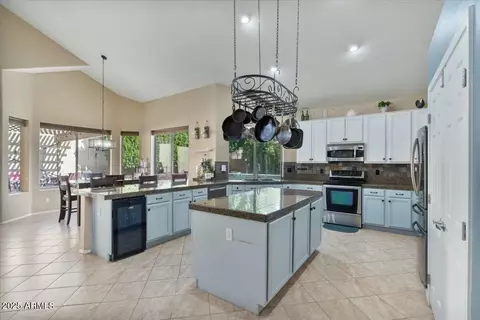 9348 E Grandview St, Mesa, AZ 85207 photo 7