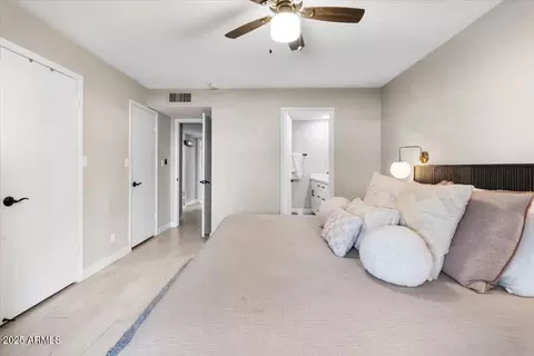 920 W Solcito Ln, Phoenix, AZ 85013 photo 18