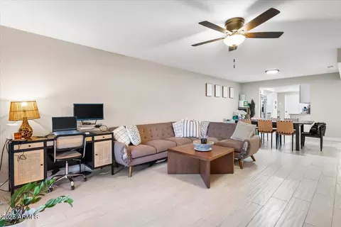 920 W Solcito Ln, Phoenix, AZ 85013 photo 14