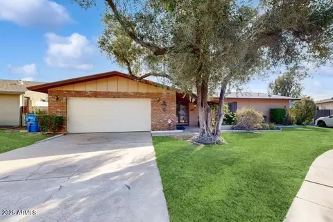 7134 N 14th St, Phoenix, AZ 85020