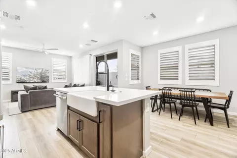 4836 S Ferric --, Mesa, AZ 85212 photo 4