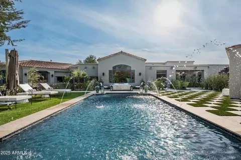 9290 E Thompson Peak Pkwy #422, Scottsdale, AZ 85255