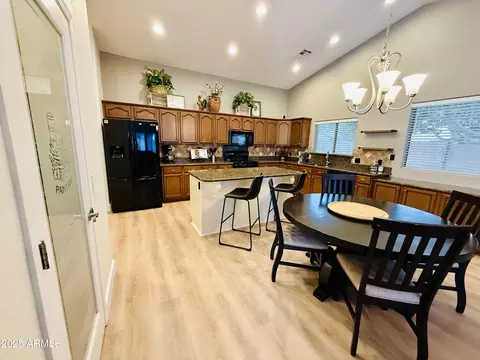 Kitchen - 5414 E Glade Ave, Mesa, AZ 85206 photo 4 of 5