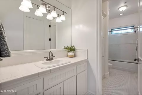 Bath - 1233 E Salado Cir, Mesa, AZ 85203 photo 11 of 14