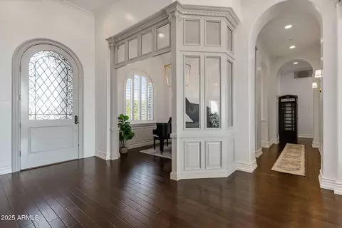 Entry Way - 1233 E Salado Cir, Mesa, AZ 85203 photo 2 of 4