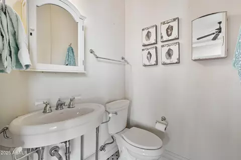 Bath - 1233 E Salado Cir, Mesa, AZ 85203 photo 14 of 14