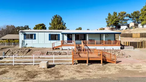 13602 S Bob White Ct, Mayer, AZ 86333