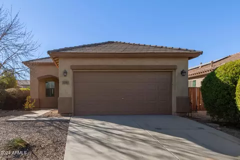 2331 W Kristina Ave, San Tan Valley, AZ 85142