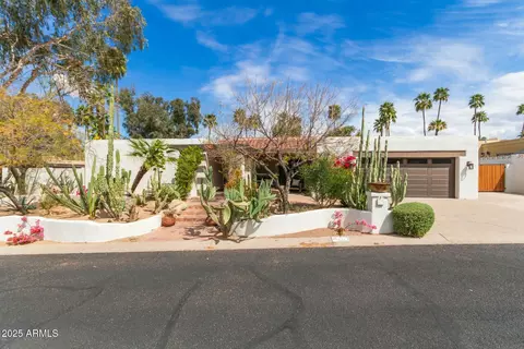 4622 E Palo Verde Dr, Phoenix, AZ 85018 photo 2