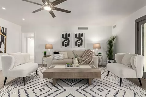 4622 E Palo Verde Dr, Phoenix, AZ 85018 photo 9