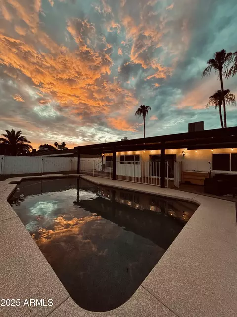 941 W Peralta Ave, Mesa, AZ 85210