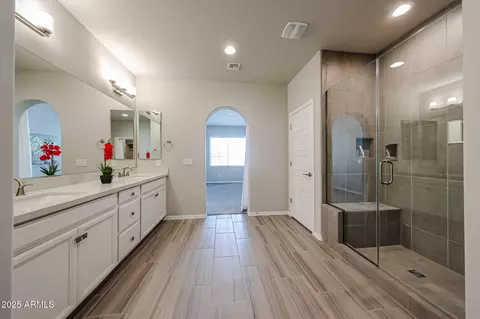 14200 W Village Pkwy #113, Litchfield Park, AZ 85340