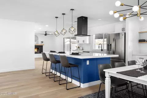 2074 E Dunbar Dr, Tempe, AZ 85282