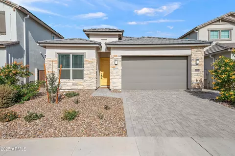 5126 E Village Dr, Scottsdale, AZ 85254