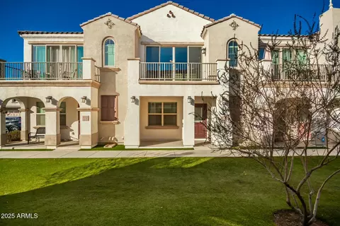 4047 Erie St #102, Gilbert, AZ 85295