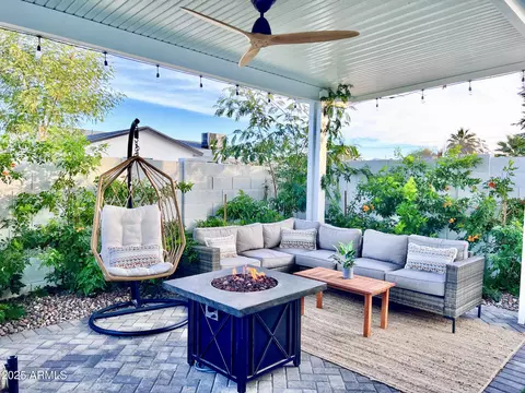 8114 E Clarendon Ave, Scottsdale, AZ 85251