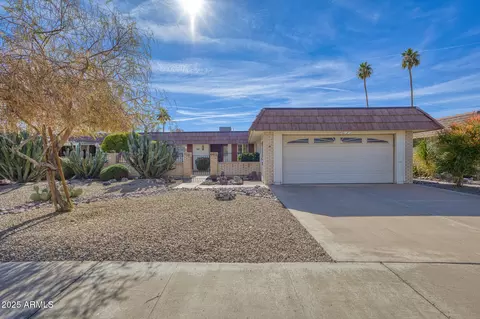 10625 W Deanne Dr, Sun City, AZ 85351