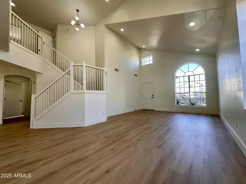 161 W Moore Ave, Gilbert, AZ 85233 photo 2
