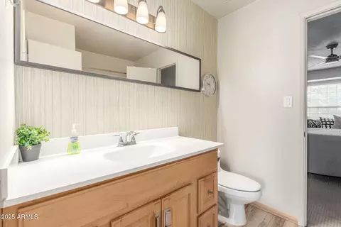 1029 E Lodge Dr, Tempe, AZ 85283 photo 10