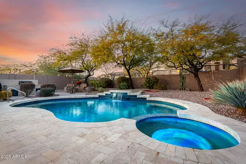 7942 E Sugarloaf Cir, Mesa, AZ 85207 photo 2
