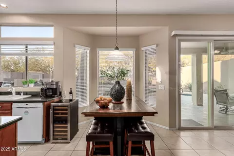 7942 E Sugarloaf Cir, Mesa, AZ 85207 photo 11