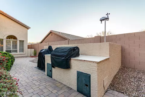 7942 E Sugarloaf Cir, Mesa, AZ 85207 photo 29