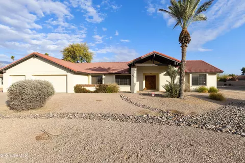 206 W Caroline Ln, Tempe, AZ 85284