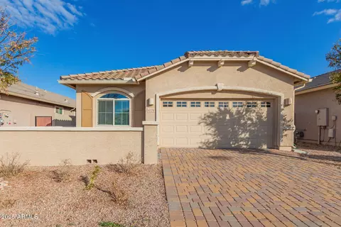 4124 W Palace Station Rd, New River, AZ 85087
