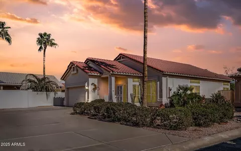 11668 W Cholla Ct, Surprise, AZ 85378