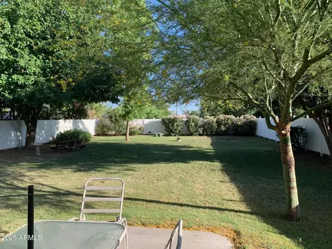 Exterior - 2207 W Hayward Ave, Phoenix, AZ 85021 photo 4 of 7