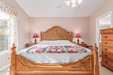 Bedroom - 2207 W Hayward Ave, Phoenix, AZ 85021 photo 4 of 4