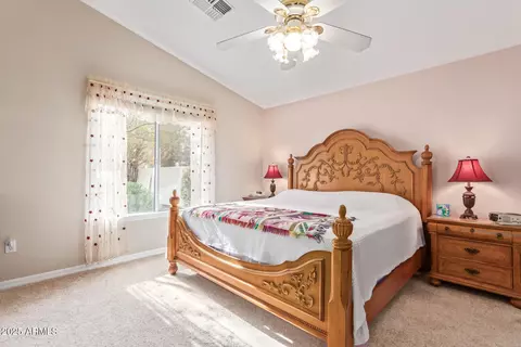 Bedroom - 2207 W Hayward Ave, Phoenix, AZ 85021 photo 1 of 4
