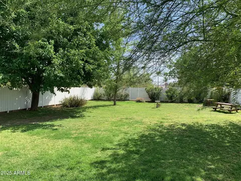 Exterior - 2207 W Hayward Ave, Phoenix, AZ 85021 photo 3 of 7