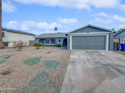 3005 S Pennington --, Mesa, AZ 85202