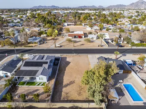 1305 E Campbell Ave #1, Phoenix, AZ 85014 photo 9
