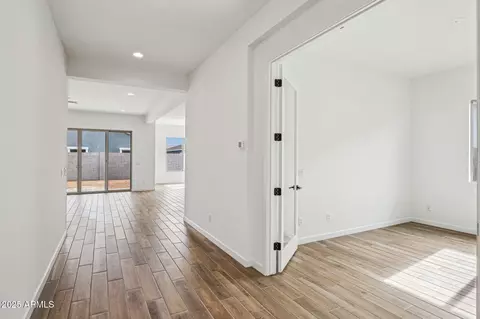 Entry Way - 11441 E Utah Ave, Mesa, AZ 85212 photo 1 of 4