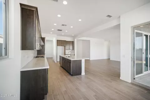 Entry Way - 11464 E Utah Ave, Mesa, AZ 85212 photo 3 of 7