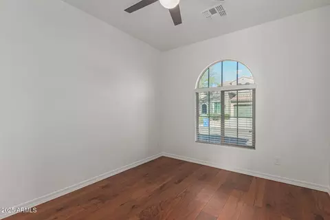 Bedroom - 3617 E Half Hitch Pl, Phoenix, AZ 85050 photo 4 of 7