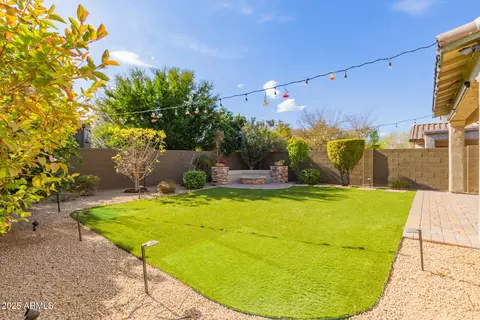 Exterior - 3617 E Half Hitch Pl, Phoenix, AZ 85050 photo 9 of 18