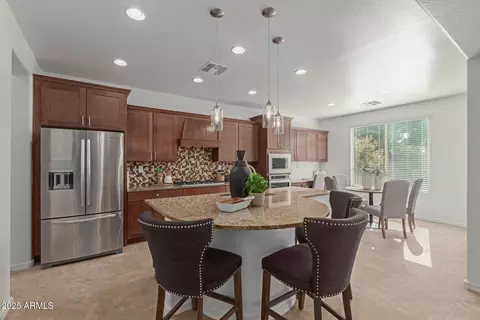 Kitchen - 3617 E Half Hitch Pl, Phoenix, AZ 85050 photo 1 of 4